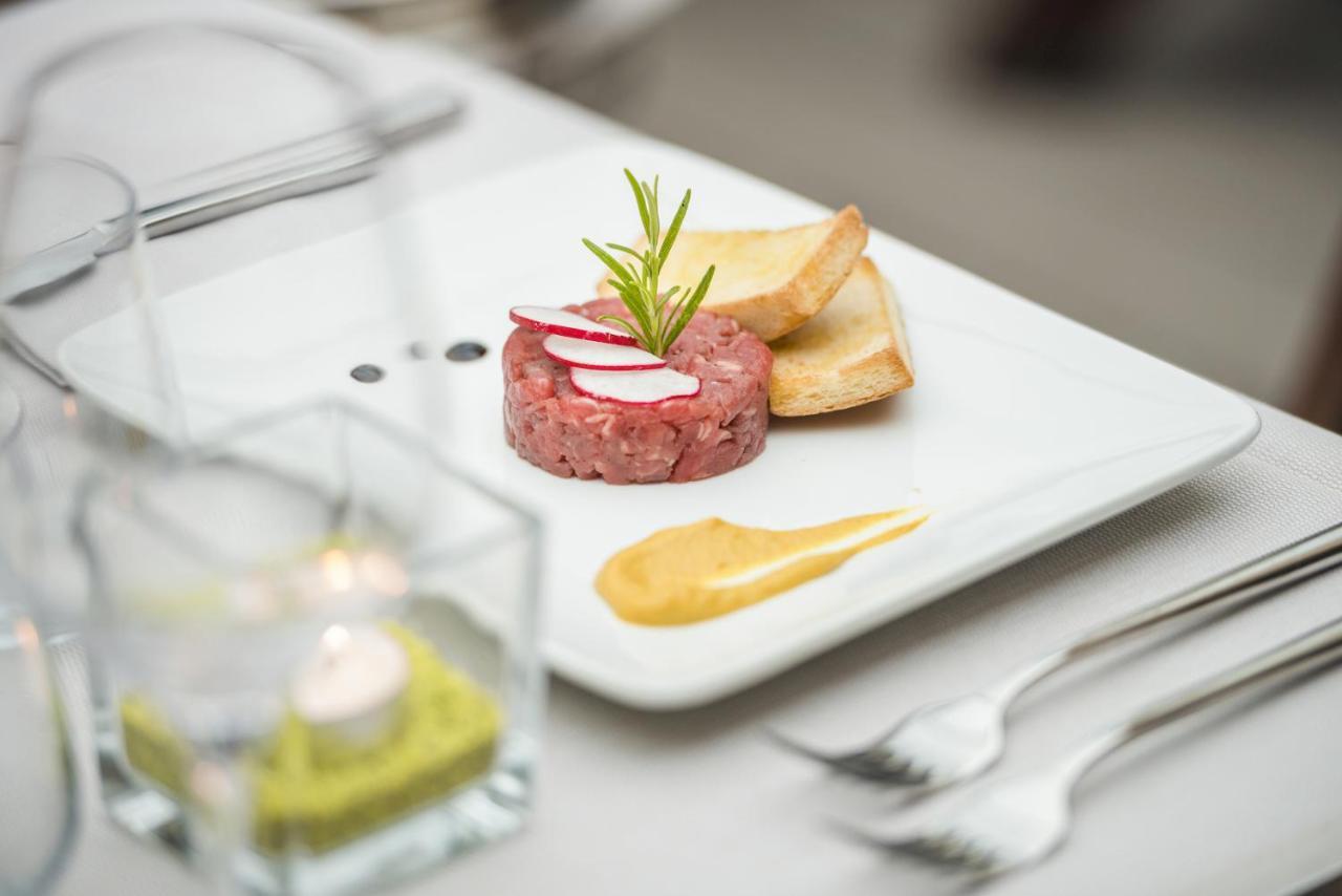 Hatelier Garda Home By Enjoy Garda Hotel Peschiera del Garda Esterno foto