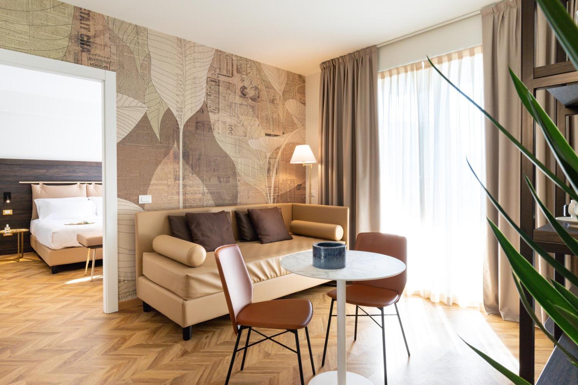 Hatelier Garda Home By Enjoy Garda Hotel Peschiera del Garda Esterno foto