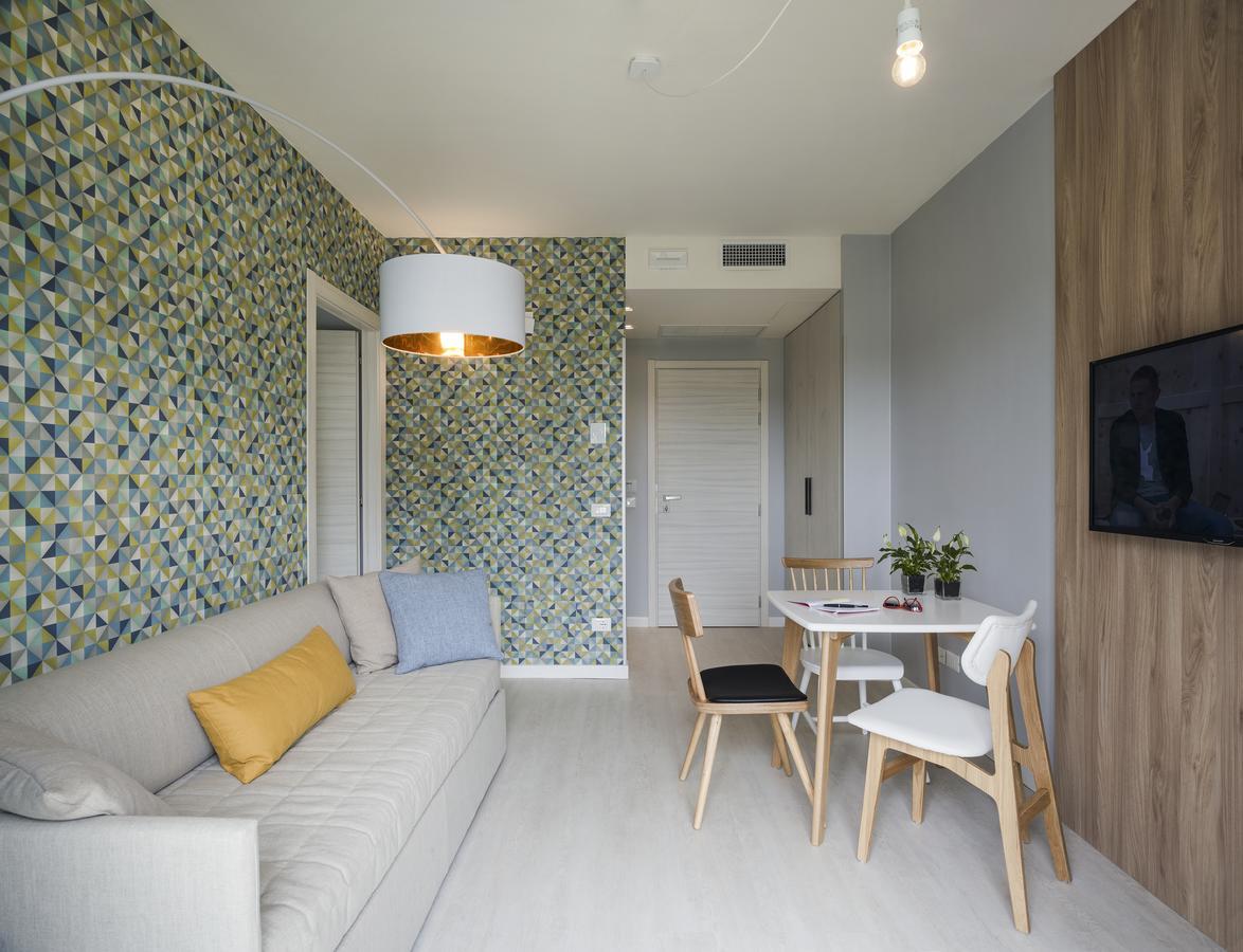 Hatelier Garda Home By Enjoy Garda Hotel Peschiera del Garda Esterno foto