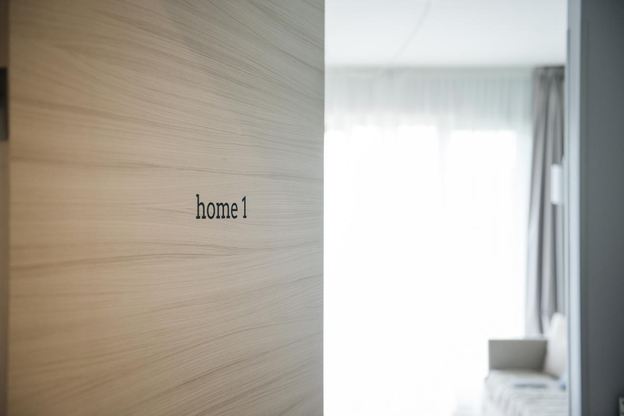 Hatelier Garda Home By Enjoy Garda Hotel Peschiera del Garda Esterno foto